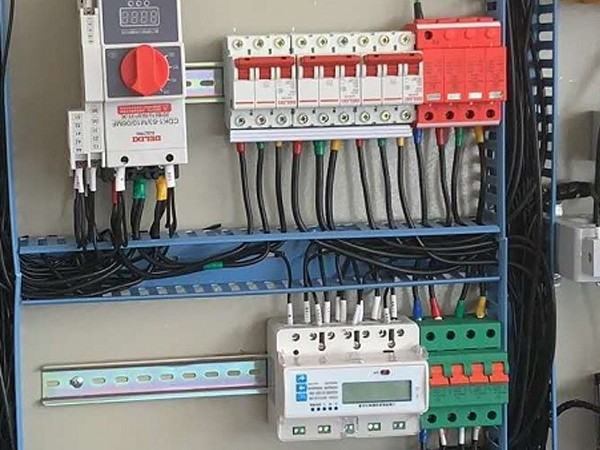 浪涌保護(hù)器圖片和價(jià)格