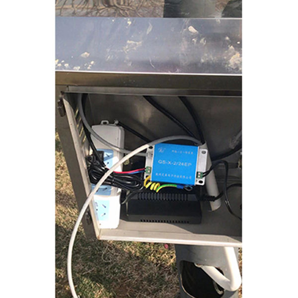 網絡信號防雷 器