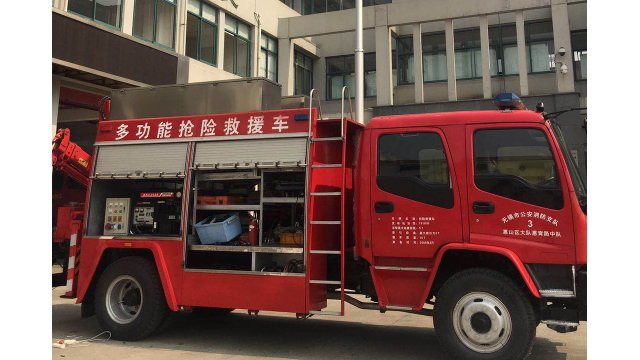 光束升降式避雷針（車載）