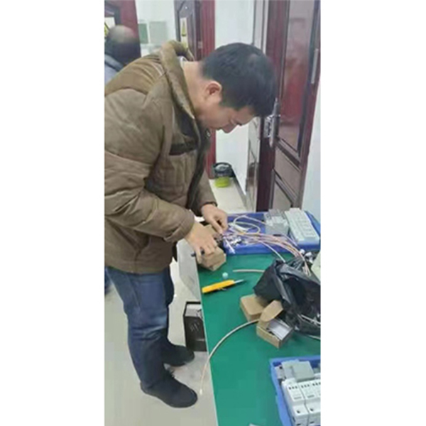 監(jiān)控三合一防雷 器