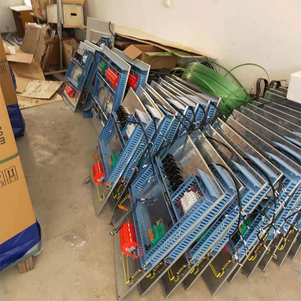 一級浪涌保護 器