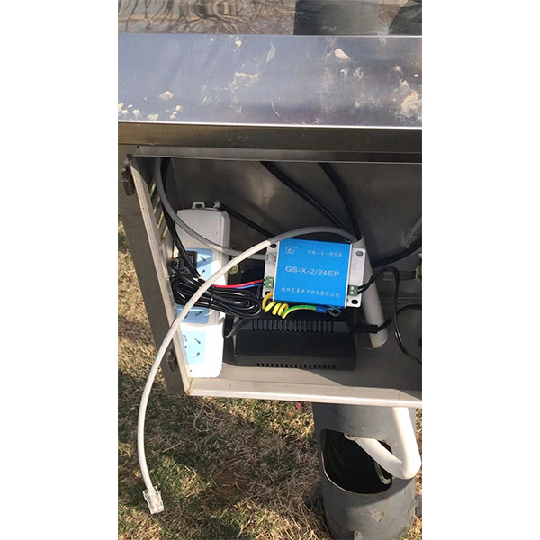 監(jiān)控攝像機防 雷